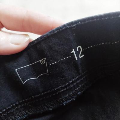 Size 12 Women's Skinny Jeans (PC-BBL)