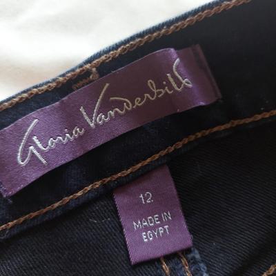 Size 12 Women's Skinny Jeans (PC-BBL)