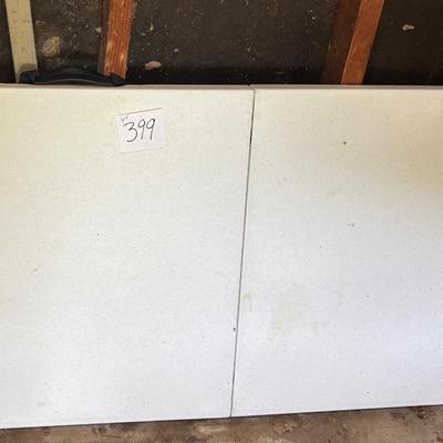 4’ Like New Lifetime Table