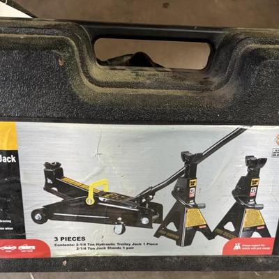 2 1/4 Ton Jack and Jack Stands