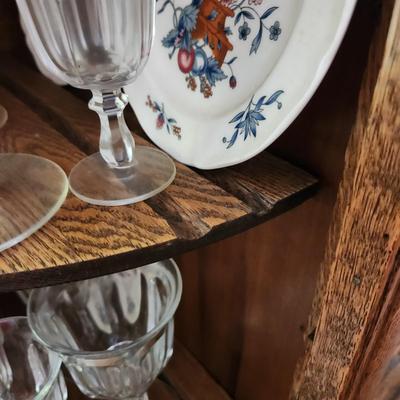Antique Oak Sideboard Buffet Curved Glass Side Doors Beveled Mirror Carved Feet on Casters 40x16x50
