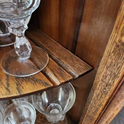 Antique Oak Sideboard Buffet Curved Glass Side Doors Beveled Mirror Carved Feet on Casters 40x16x50