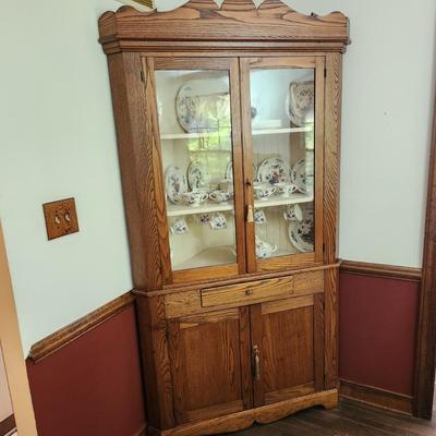 Vintage Oak Corner Hutch 46"x21" x84" w key