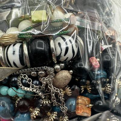 Beaded and Pearl Necklace Lot - Costume Jewelry