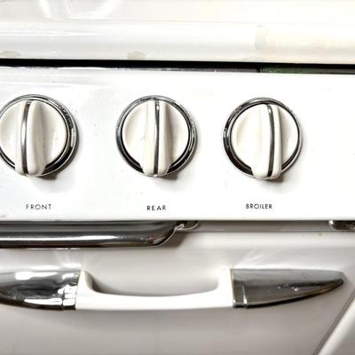 1950's O'Keefe and Merritt Gas Stove - Fully Restored and Fully Functional