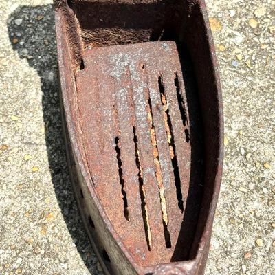 Vintage Cast Iron Clothing Iron and Tea Kettle