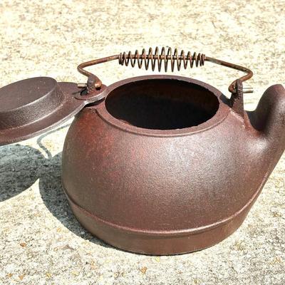 Vintage Cast Iron Clothing Iron and Tea Kettle