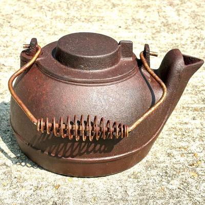 Vintage Cast Iron Clothing Iron and Tea Kettle
