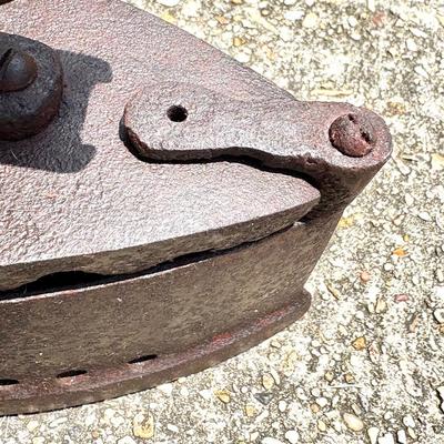 Vintage Cast Iron Clothing Iron and Tea Kettle