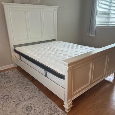 Queen White Wooden Bed Frame with New Mattress