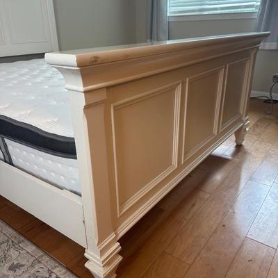 Queen White Wooden Bed Frame with New Mattress