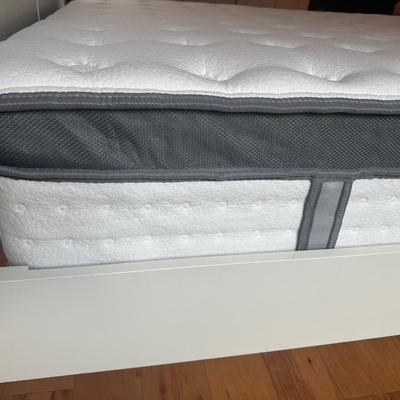 Queen White Wooden Bed Frame with New Mattress