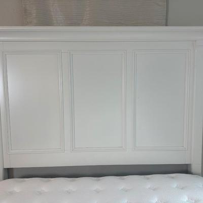 Queen White Wooden Bed Frame with New Mattress