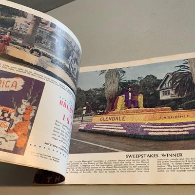 1941 Rose Bowl Parade Illustrated Guide Tournament of Roses