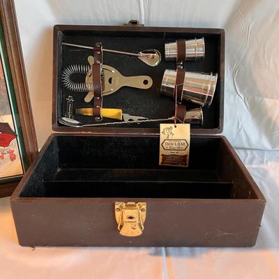 Anheuser Busch Mirror Sign, Jack Daniel’s Labels Plus Glasses & Trav-L-Bar (PB-RG)