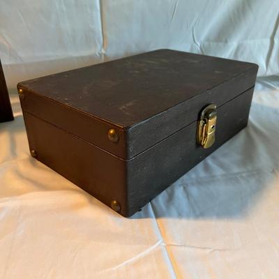 Anheuser Busch Mirror Sign, Jack Daniel’s Labels Plus Glasses & Trav-L-Bar (PB-RG)