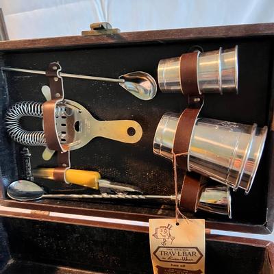 Anheuser Busch Mirror Sign, Jack Daniel’s Labels Plus Glasses & Trav-L-Bar (PB-RG)