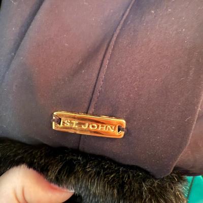 St. John Coats & More (PC-BM)