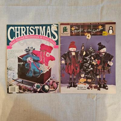 Christmas Crafting Books & Patterns (BD-JS)