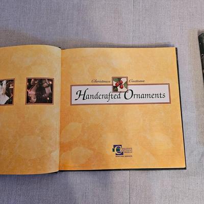 Christmas Crafting Books & Patterns (BD-JS)