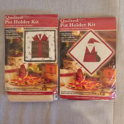 Christmas Crafting Books & Patterns (BD-JS)