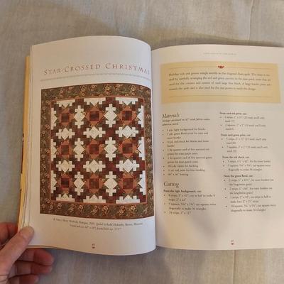 Christmas Crafting Books & Patterns (BD-JS)