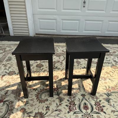 Two black barstools