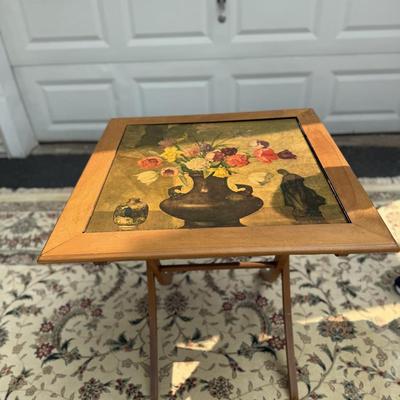 Pretty floral folding table