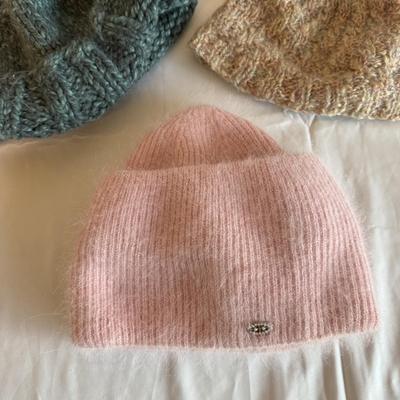 Winter Scarves, Hats, and Gloves (PB-BM)