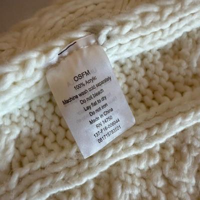 Winter Scarves, Hats, and Gloves (PB-BM)