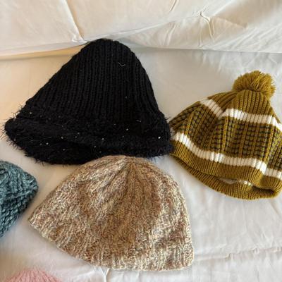 Winter Scarves, Hats, and Gloves (PB-BM)