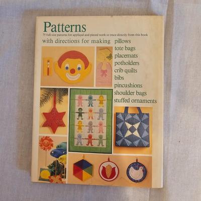 Applique, Iron On, Patterns & Baby Bibs (BD-JS)