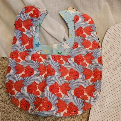 Applique, Iron On, Patterns & Baby Bibs (BD-JS)