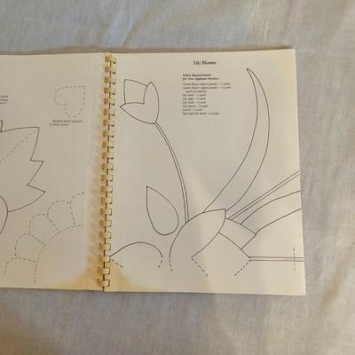 Applique, Iron On, Patterns & Baby Bibs (BD-JS)