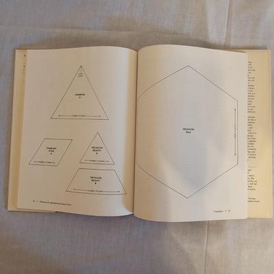 Applique, Iron On, Patterns & Baby Bibs (BD-JS)