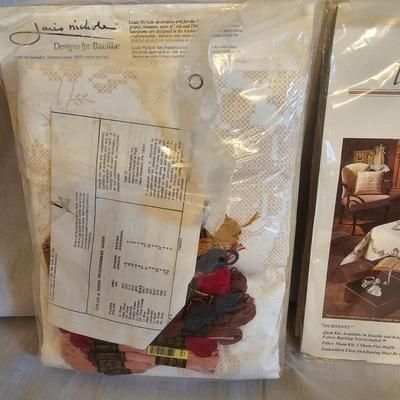 Books/Patterns For Home Decor, Handbags & More (BD-JS)
