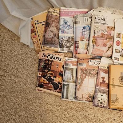 Books/Patterns For Home Decor, Handbags & More (BD-JS)