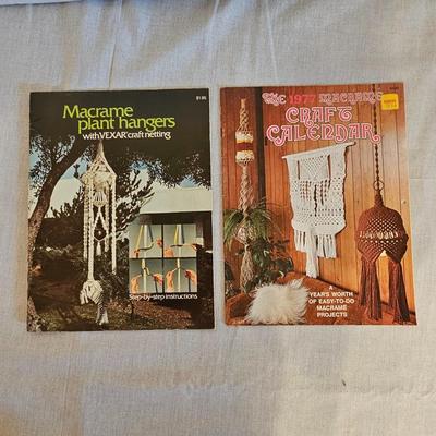 Books/Patterns For Home Decor, Handbags & More (BD-JS)