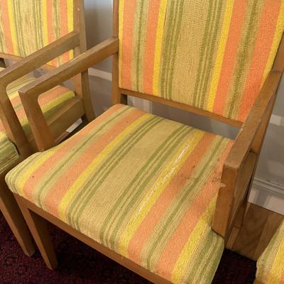 Mid century maple dining chairs (match dining table)