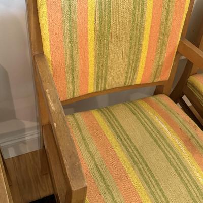Mid century maple dining chairs (match dining table)