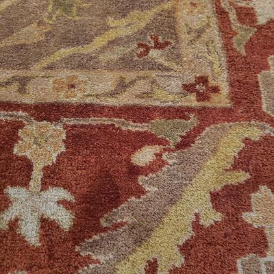 8' x 10' Hand Tufted Rust and Tan Rug (D-KD