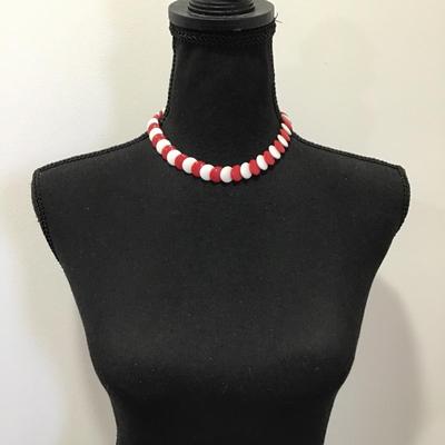 Vintage red & white disk bead necklace