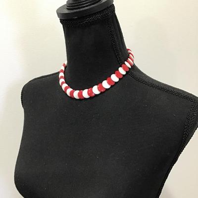 Vintage red & white disk bead necklace