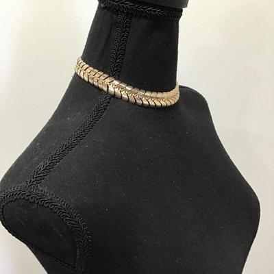 Beautiful, gold, toned, vintage, choker necklace