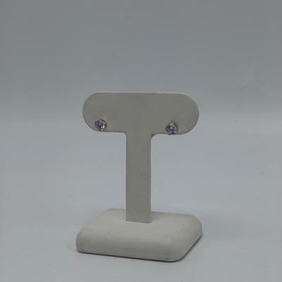 14K Stud Earrings (ST-DZ)