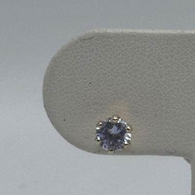 14K Stud Earrings (ST-DZ)