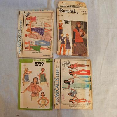 Books & Vintage Sewing Patterns (BD-JS)