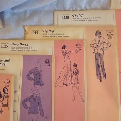 Books & Vintage Sewing Patterns (BD-JS)