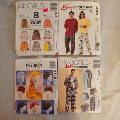 Books & Vintage Sewing Patterns (BD-JS)