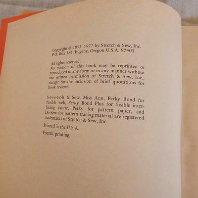 Books & Vintage Sewing Patterns (BD-JS)